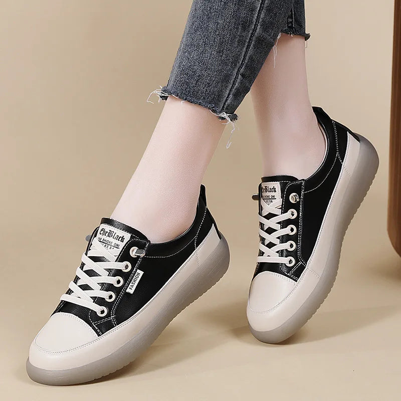 2026 Summer New Style Genuine Leather White for Women Flat Shoes That Are Not Tiring for Feet Lazy Shoes Fashionable Sneakers