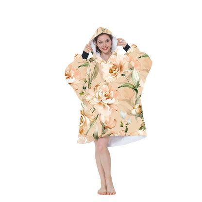 Oodie Custom Oversized Sherpa TV Hooded Blanket Wearable Fleece Knitted Blanket with Logo