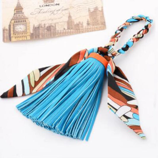 Fashion Luxury Charm Pendant Silk Tassel Women Keychain Purse Bag Key Chain PU Leather Tassels Car Key Holder llaveros R257