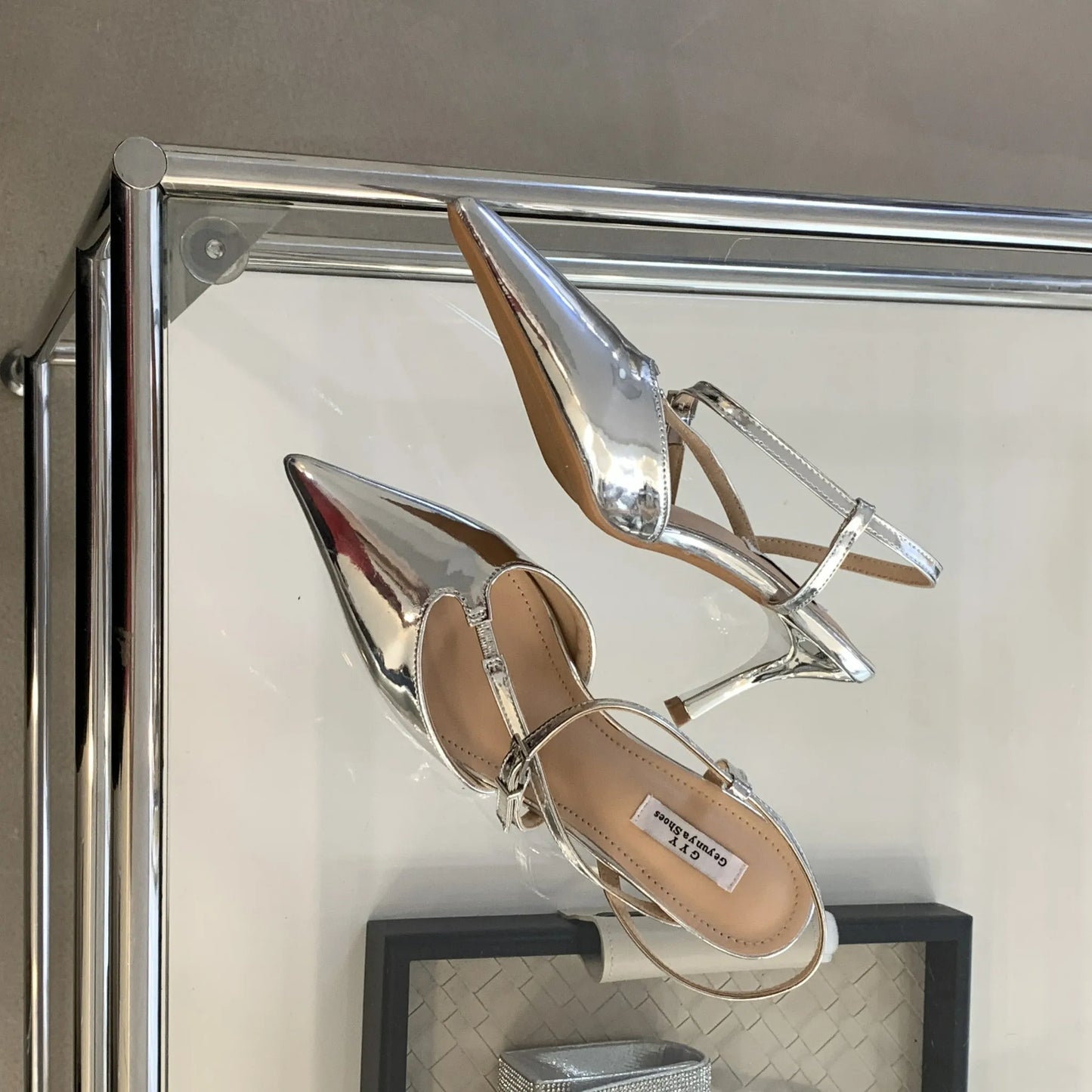 2025 Autumn Factory Stock Hot Selling Women's Single Shoes New Pointed Thin High Heels with Anti-Slip Straps for Summer Outdoors