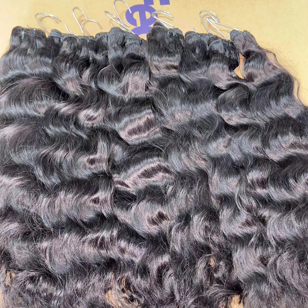 Wholesale Unprocessed Natural Cuticle Aligned Raw Vietnamese Indian Human Hair Bundles Vendor Virgin Human Hair Extension