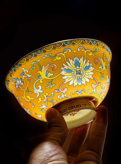 Top-quality Enamel Painting Craftsmanship 40-piece Ceramic Tableware Set an Exquisite Gift Set of Tableware Family Tableware Set