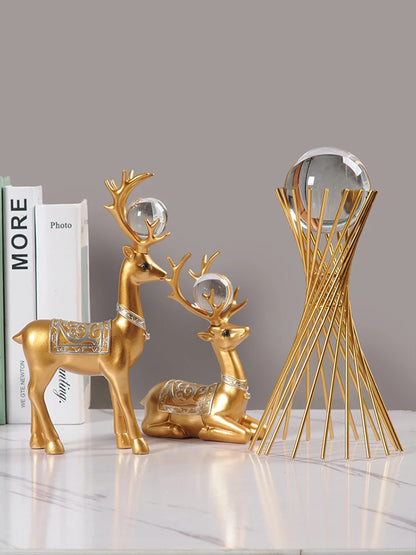 Modern Nordic Folk Art Resin Deer Sculpture Ornament Customized Souvenir Washable Light Luxury Holiday Home Decor Living Room TV