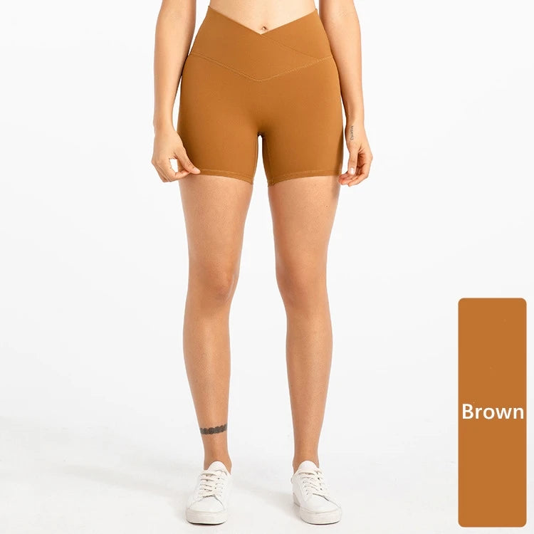 Xsunwing New Gymwear Clothing Fitness Workout Yoga Biker Shorts V Cut Waist Seamless Scrunch Butt Running Shorts Women WLQ2201