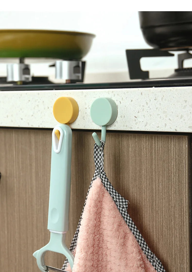 Hot Selling Magic Heavy Duty Plastic Adhesive Wall Hook Strong No Trace and No Hole Hook Modern Design Wholesale