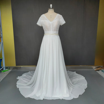 10027#Gorgeous V Neck Long Sleeve Sheer Button Back Bohemian Lace Wedding Dress Appliques Tulle a Line Bridal Gown Sweep Train