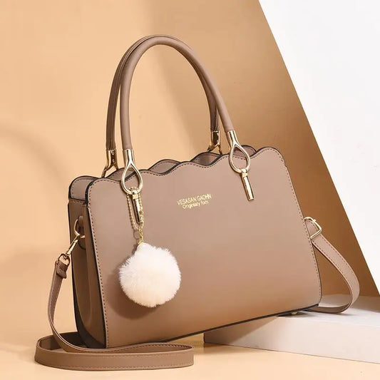 Female Bag 2022 New Fashion Handbag Contracted Joker Large Capacity Single Shoulder Cross-body Bag Temperament Lady Chain Bags