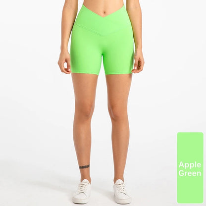 Xsunwing New Gymwear Clothing Fitness Workout Yoga Biker Shorts V Cut Waist Seamless Scrunch Butt Running Shorts Women WLQ2201