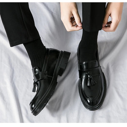 Classic Design Tassels Loafer Shoes Wholesale Durable Fashion Slip on Formal Business Wedding Dress Shoes for Men