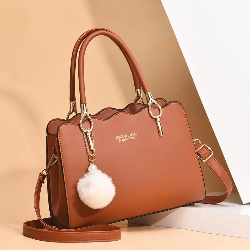 Female Bag 2022 New Fashion Handbag Contracted Joker Large Capacity Single Shoulder Cross-body Bag Temperament Lady Chain Bags