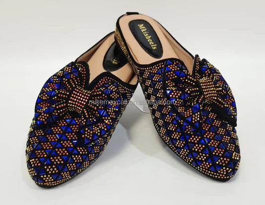 New Fashionable Trend Crystal Rhinestone Pointed Toe Low Heeled Slippers for Ladies and Women Luxury Wedding Sandals Shoes