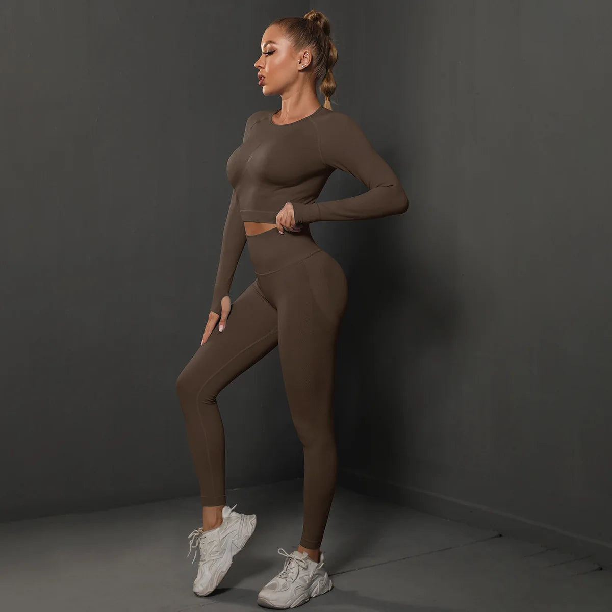 High Quality Women's Good Elasticity Two Piece Sports Suit Ladies Fitness Gym Wear Fashion Yoga Suit