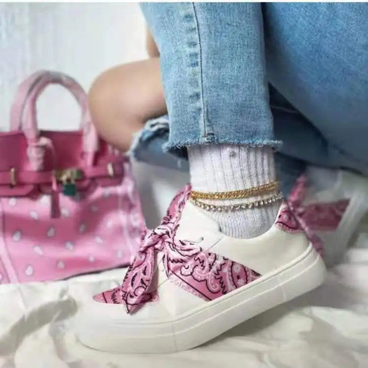 2021 Autumn Winter New Hot Sell Printed Women's Bandana Casual Shoes Woman Fashion Lace-up Flat Sports Women's Shoes