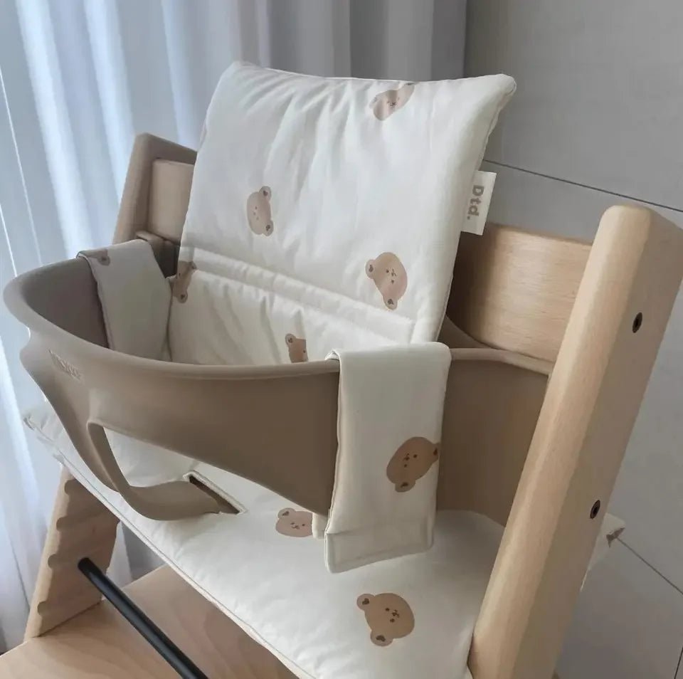 Trendy Anti-Slip Cartoon Chair Seat Cushion Baby Protective Newborn Accessories with Baby Back Cushion for Eating