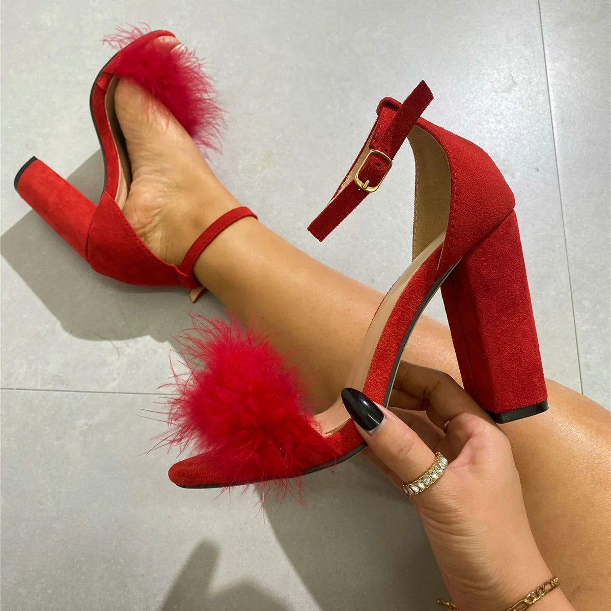 Summer New Women's Ankle Strap Sandals Platform High Heels Women's Dress High Heels Outdoor Gladiator Shoes Black Red