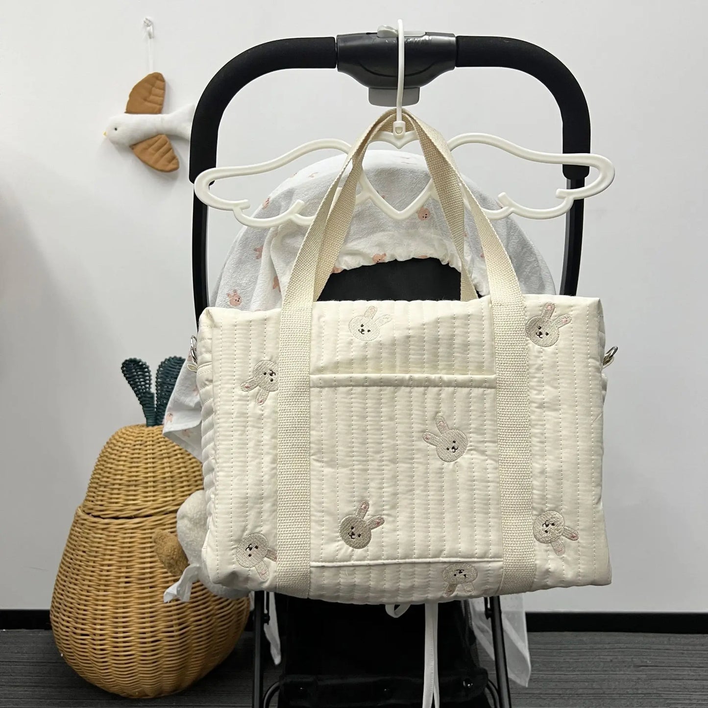 Cartoon Embroidered Design Infant Nappy Diaper Organizer Mommy's Travel Handbag Comfortable Shoulder Stroller Bag for Baby's