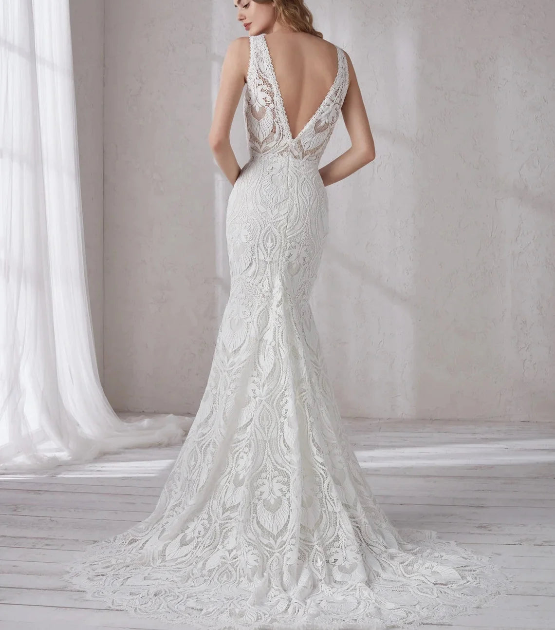 11941#Elegant Sleeveless Gorgeous Deep V Neck Open Back Bohemian Lace Mermaid Beach Wedding Dress Wedding Bridal Gown