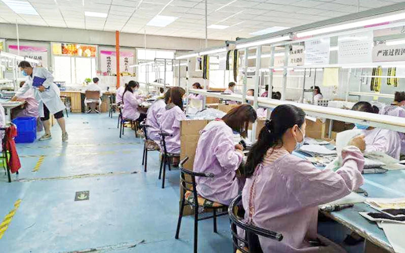 Wholesale Raw Brazilian Human Hair Raw Virgin Cuticle Aligned One Donor Hair Bundles Weave Indian Wavy Curly