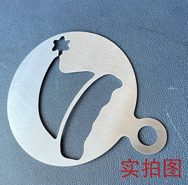 Factory Direct sales Christmas creative stainless steel coffee Garland piece mold portable coffee milk bubble spray flower printing template