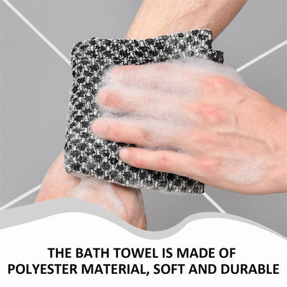 Exfoliating Shower Towel Cleanses, Smooths, and Cares for the Skin