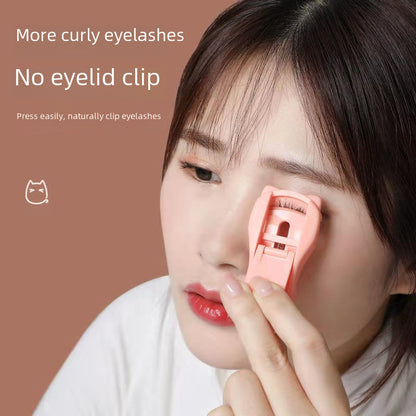 Snow Belle's New Cat Paw Eyelash Curler Wholesale Curling Tool Easy to Use with Silicone Strip Beauty Wide-Angle Eyelashes