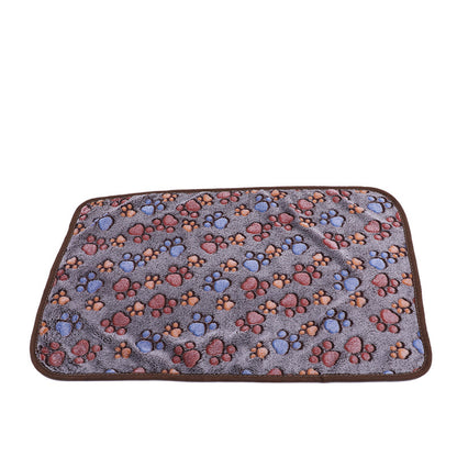 Cross-border pet blanket mat cat and dog flannel blanket autumn and winter warm blanket pet sleeping mat wholesale