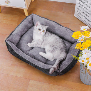 Cross-border pet blanket mat cat and dog flannel blanket autumn and winter warm blanket pet sleeping mat wholesale