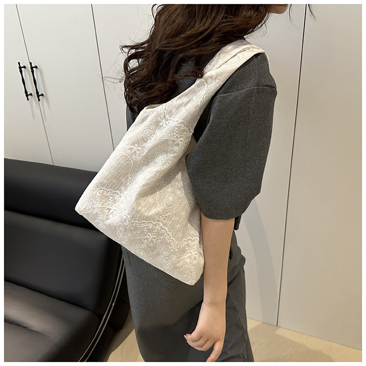 Korean Style Small Fresh Lace Flower Canvas Bag 2025 New Large Capacity Commuter Lazy Style Single Shoulder Large Tote Bag