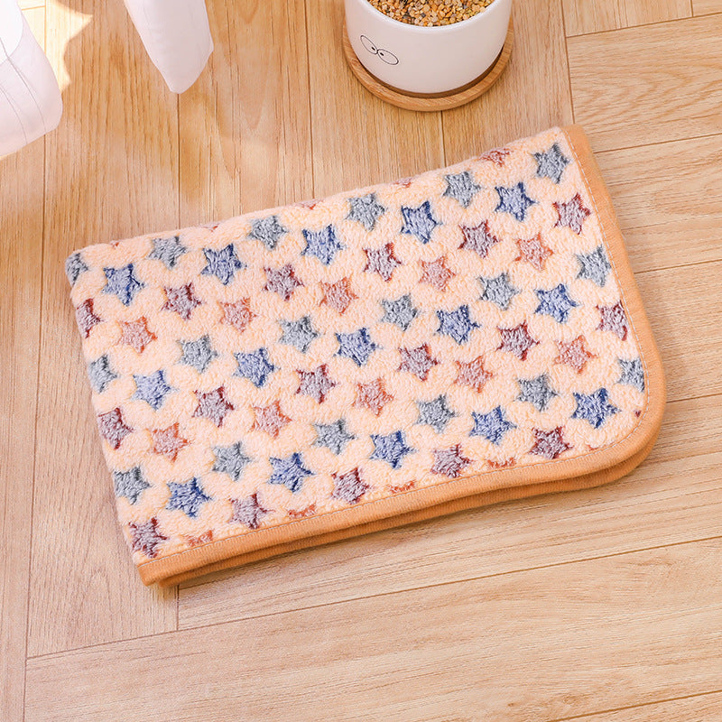 Cross-border pet blanket mat cat and dog flannel blanket autumn and winter warm blanket pet sleeping mat wholesale