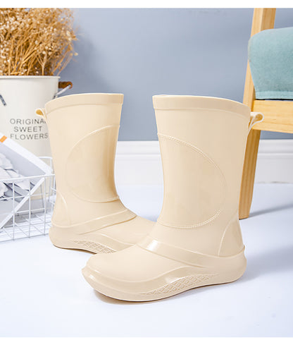 Rain Boots for Women, New Fashionable Waterproof Shoes, Mid-Calf Outdoor Rain Boots for Beachcombing, Trendy Non-Slip Waterproof Slip-On Rubber Shoes
