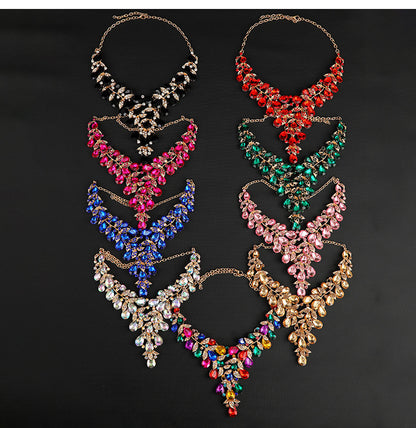 Source Factory European and American Accessories Exaggerated Retro Necklace suit Women Luxury Crystal Banquet Dress Accessories Collarbone Chain