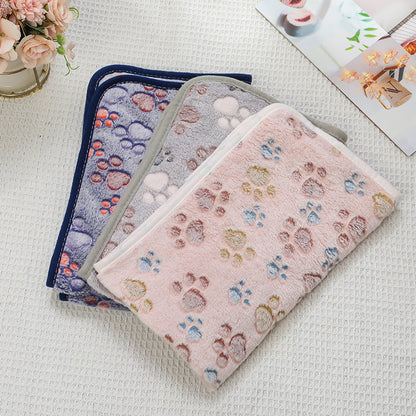 Cross-border pet blanket mat cat and dog flannel blanket autumn and winter warm blanket pet sleeping mat wholesale