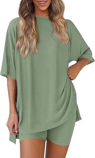 Cross-border foreign trade Amazon 2025 new women's casual round neck split loose shorts short sleeve home clothes suit
