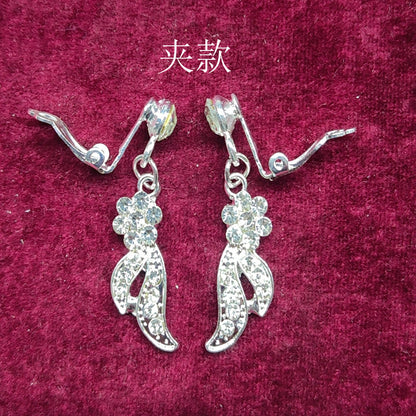 Korean Bride Necklace Earrings Two-piece Decorations Wedding Yarn Wedding Jewelry Wedding Accessories Dance Studio