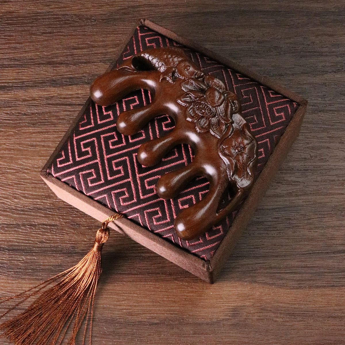 Golden silk sandalwood lotus fish carved massage comb scalp head massage wide tooth comb small comb solid wood comb meridian comb