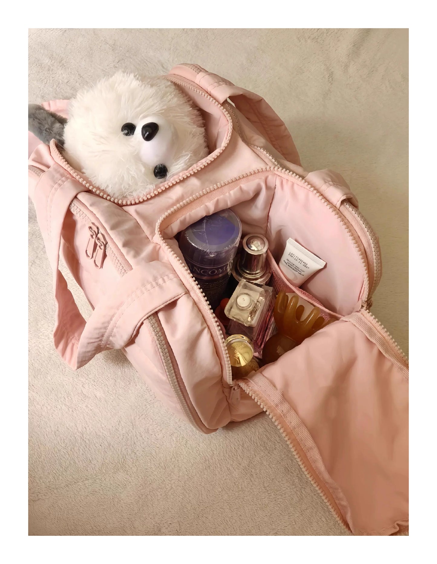 Fashionable and Simple 2025 New Style Makeup Bag, Large Capacity, Divided and Layered Toiletry Bag, Portable Travel Makeup Storage Bag