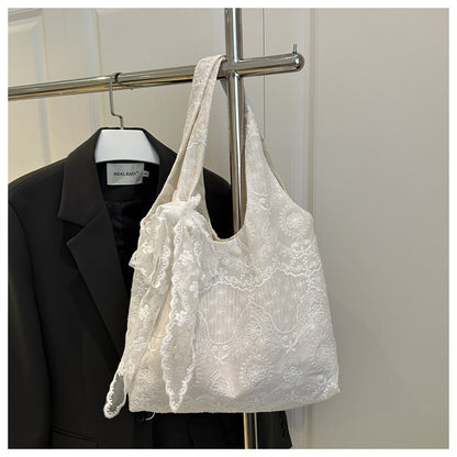 Korean Style Small Fresh Lace Flower Canvas Bag 2025 New Large Capacity Commuter Lazy Style Single Shoulder Large Tote Bag