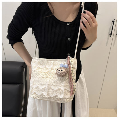 High-Looking and Large-Capacity Women's Small Square Bag 2025 Summer New Fashion Cute Lace Armpit Bag Commuter Shoulder Bag