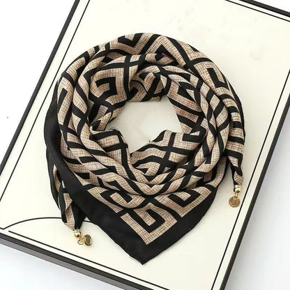 2026 New Style Warm Square Scarf with Magnetic Buckle, Triangular Silk Scarf, Cotton Scarf for Women, Stylish Neck Warmer for Spring, Autumn, and Winter, Versatile and Elegant