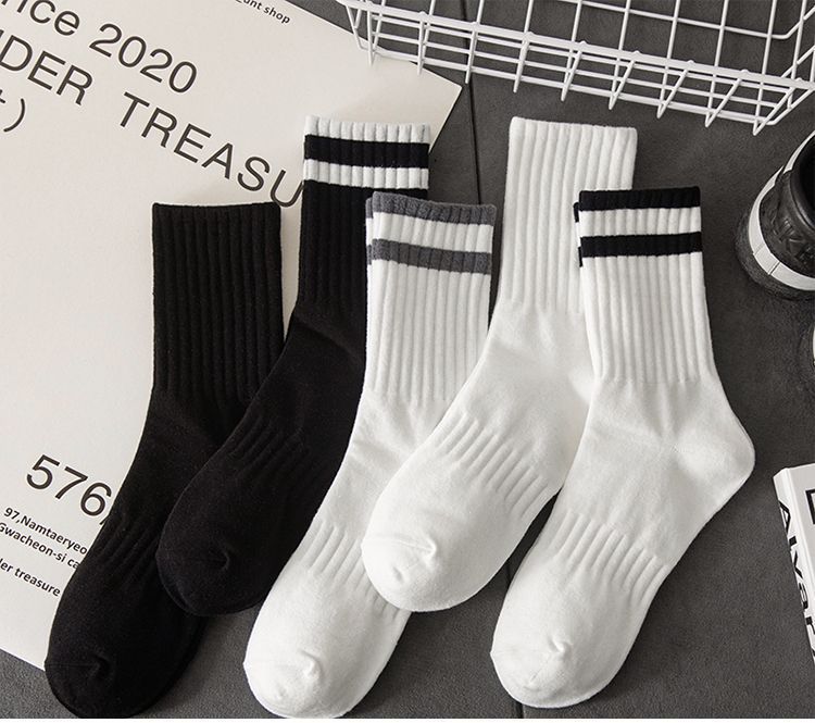 Socks Men's Autumn Spring and Autumn New Solid Color Casual All-match Sports Style Basketball Fashionable Socks Comfortable Men's Mid-tube Socks