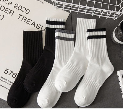 Socks Men's Autumn Spring and Autumn New Solid Color Casual All-match Sports Style Basketball Fashionable Socks Comfortable Men's Mid-tube Socks