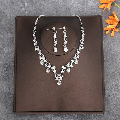 Korean Bride Necklace Earrings Two-piece Decorations Wedding Yarn Wedding Jewelry Wedding Accessories Dance Studio