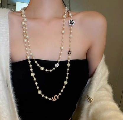 Shijiazu stacked with long pearl necklace women's light luxury temperament sweater chain Joker high sense autumn and winter necklace