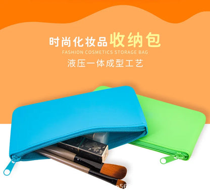 Silicone Travel Data Cable Clutch Bag for Storing Mobile Phones, Earphones, Makeup Brushes, and Cosmetics, Ins-Style Foreign Trade