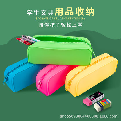 Large-Capacity Dust-Proof Silicone Storage Box for Primary and Secondary School Students, Waterproof Travel Stationery Box, Pencil Case for Travel