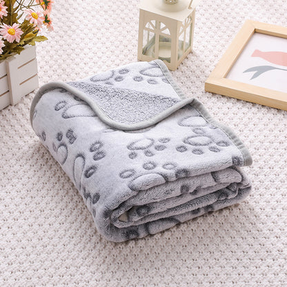 Cross-border pet blanket mat cat and dog flannel blanket autumn and winter warm blanket pet sleeping mat wholesale