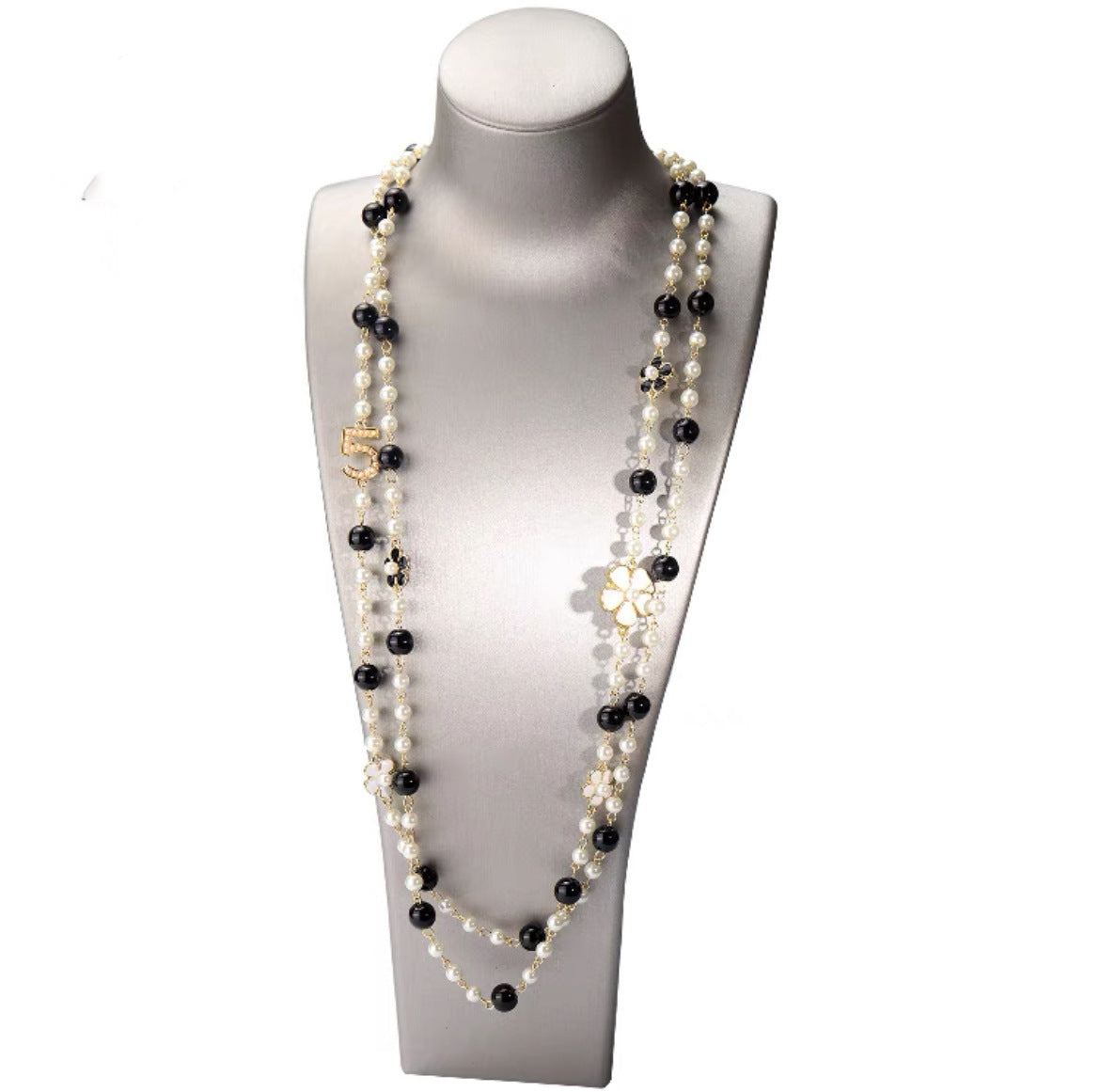 Shijiazu stacked with long pearl necklace women's light luxury temperament sweater chain Joker high sense autumn and winter necklace