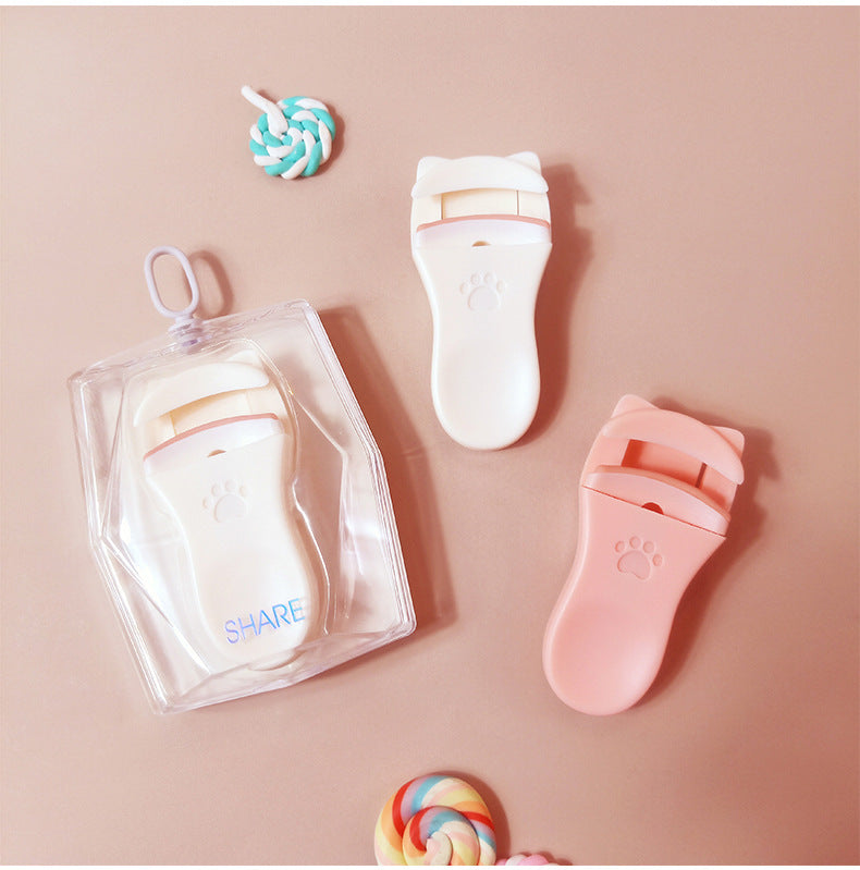 Snow Belle's New Cat Paw Eyelash Curler Wholesale Curling Tool Easy to Use with Silicone Strip Beauty Wide-Angle Eyelashes