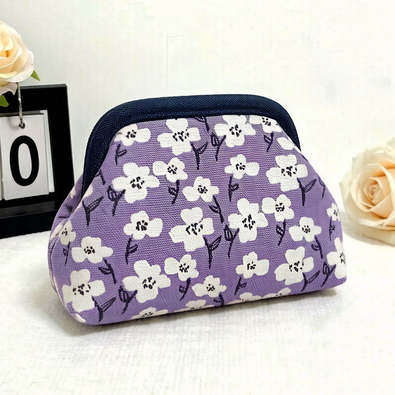 Cross-Border Dropshipping Knitted Bag Striped Clutch Bag for Women Fly-Knit Cloud Versatile Stylish Portable Makeup Bag Large Capacity