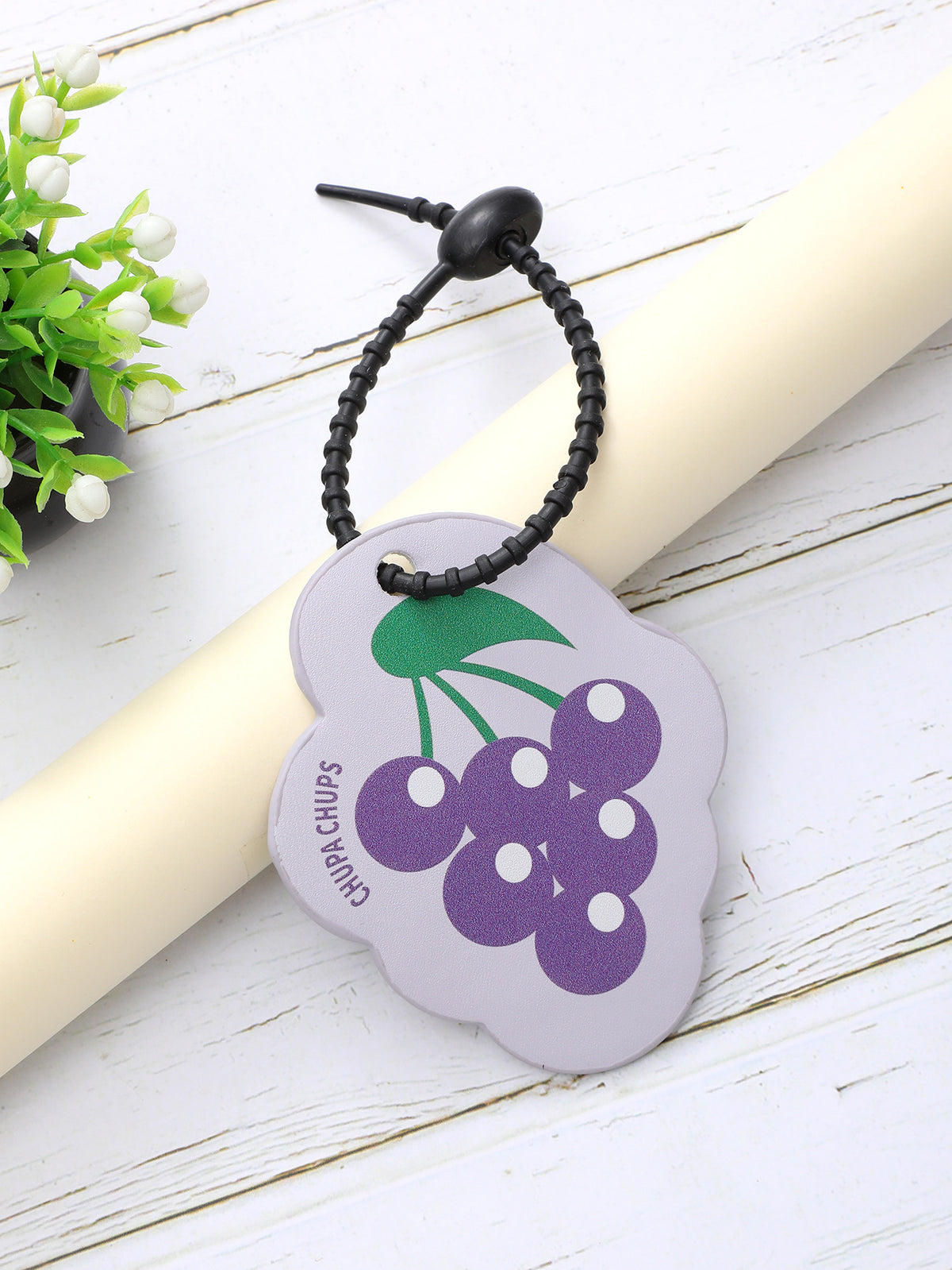 Ins Wind Cloud Lightning Summer Panda Giraffe Fruit Pu Printed Leather Pendant Keychain Bag Hanging